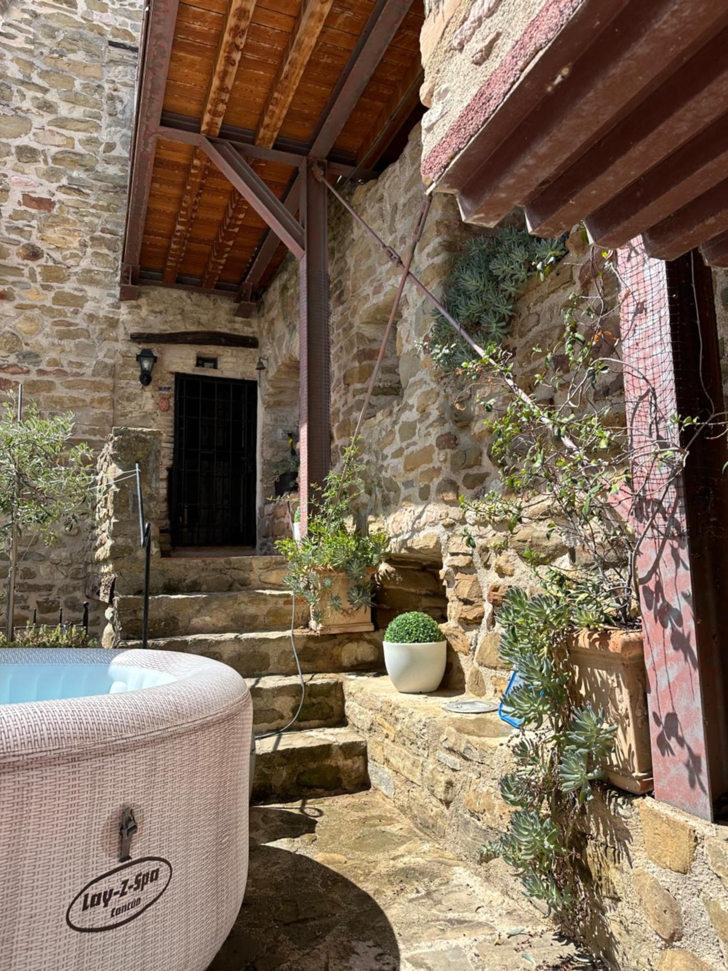 Castello Di Francocci Spoleto Apartamento Exterior foto